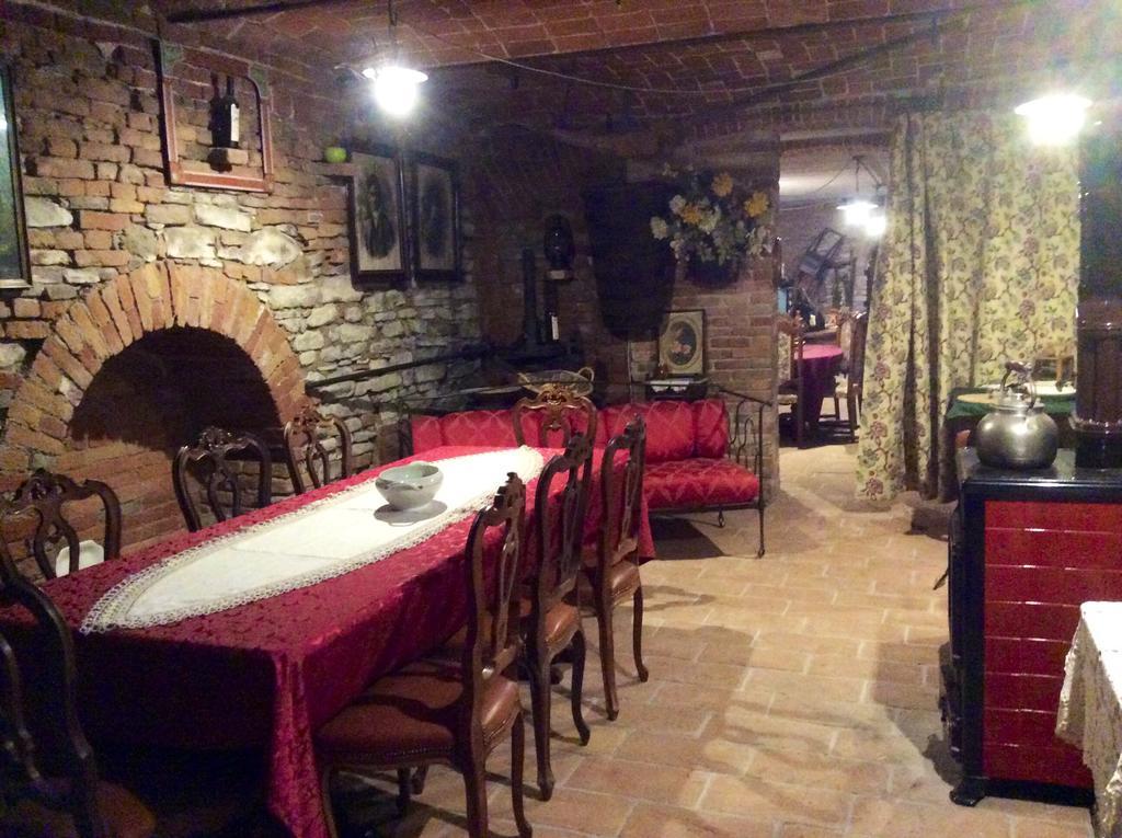 Calosso Casa Giulianaゲストハウス エクステリア 写真