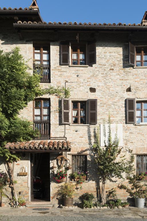 Calosso Casa Giulianaゲストハウス エクステリア 写真