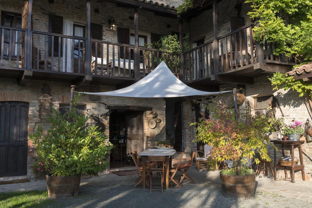 Calosso Casa Giulianaゲストハウス エクステリア 写真