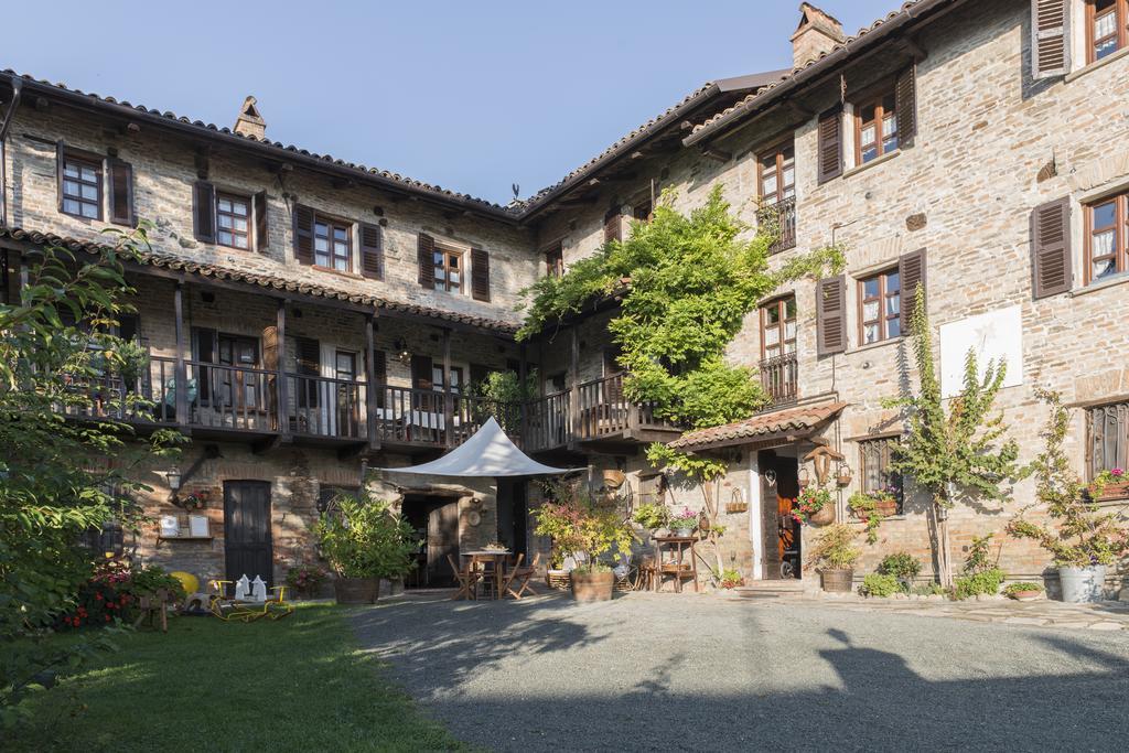 Calosso Casa Giulianaゲストハウス エクステリア 写真